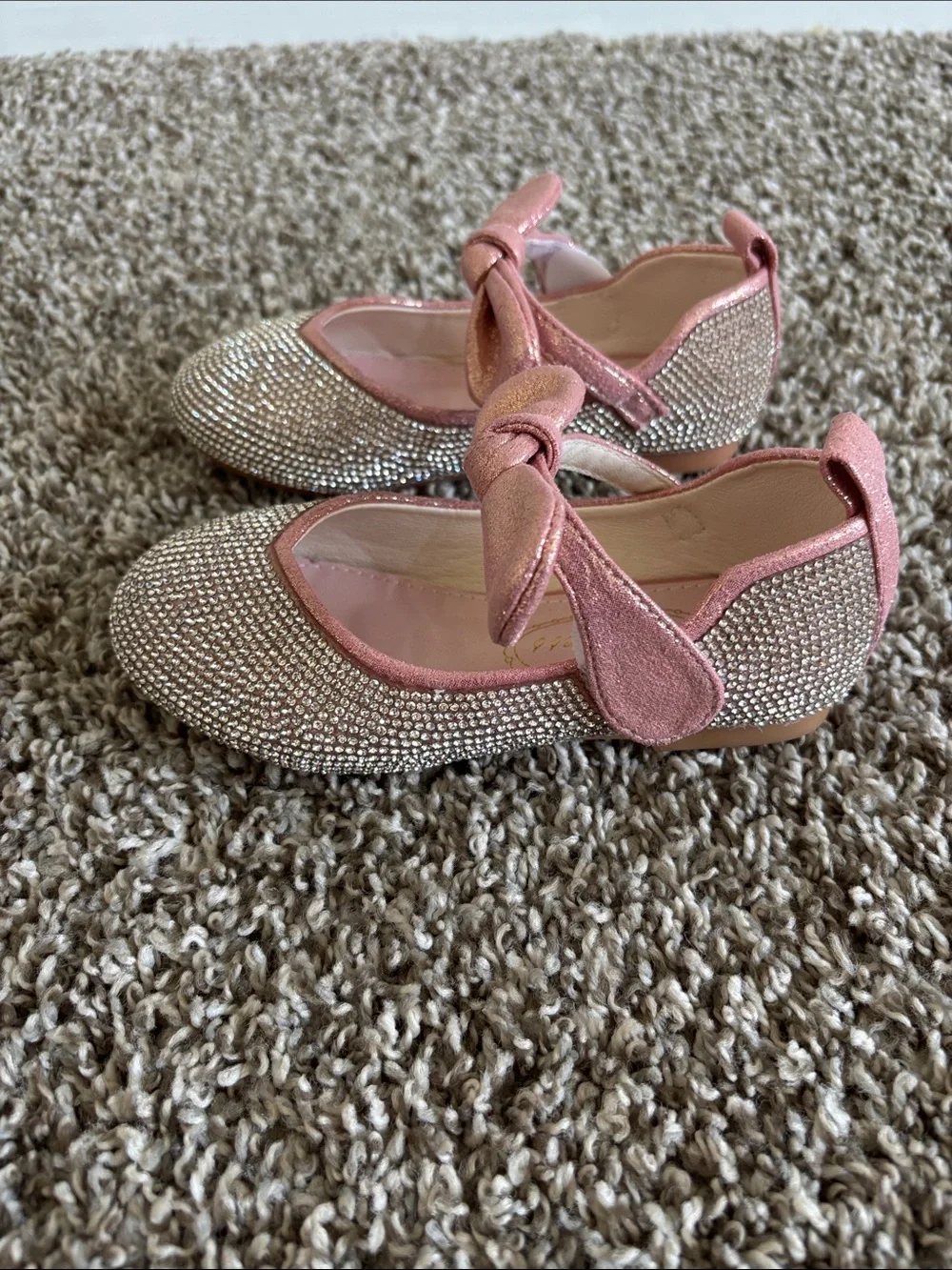 Amazon Girls' Pink Glitter Bow Rhinestone Dress Flats